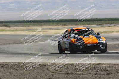 media/Jun-01-2024-CalClub SCCA (Sat) [[0aa0dc4a91]]/Group 5/Race/